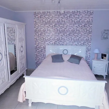 Du Hamel Bed & Breakfast Avroult